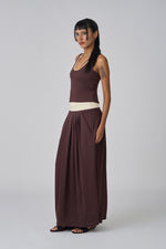 Pleated Everyday Skirt (Black & Chestnut)