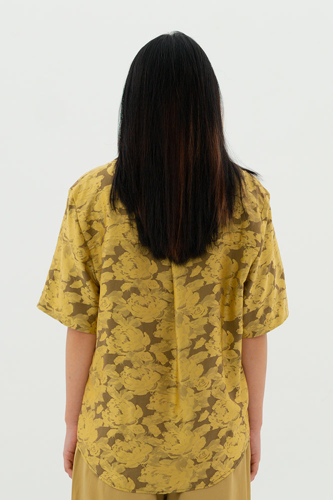 황금 꽃무늬 셔츠